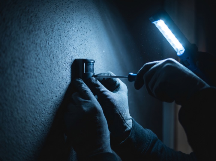 Installation & Service